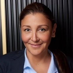 Zeynep-Noelle-Koller-1-1